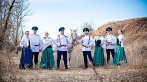 Выступление ансамбля "Яик" на день поселка "Весенний" 1